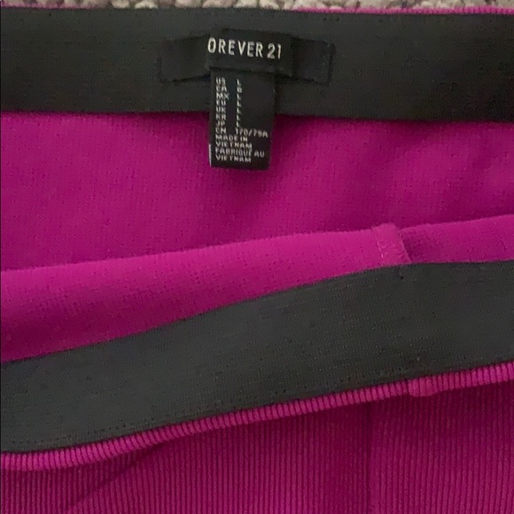 Skirt - Picture 2 of 3